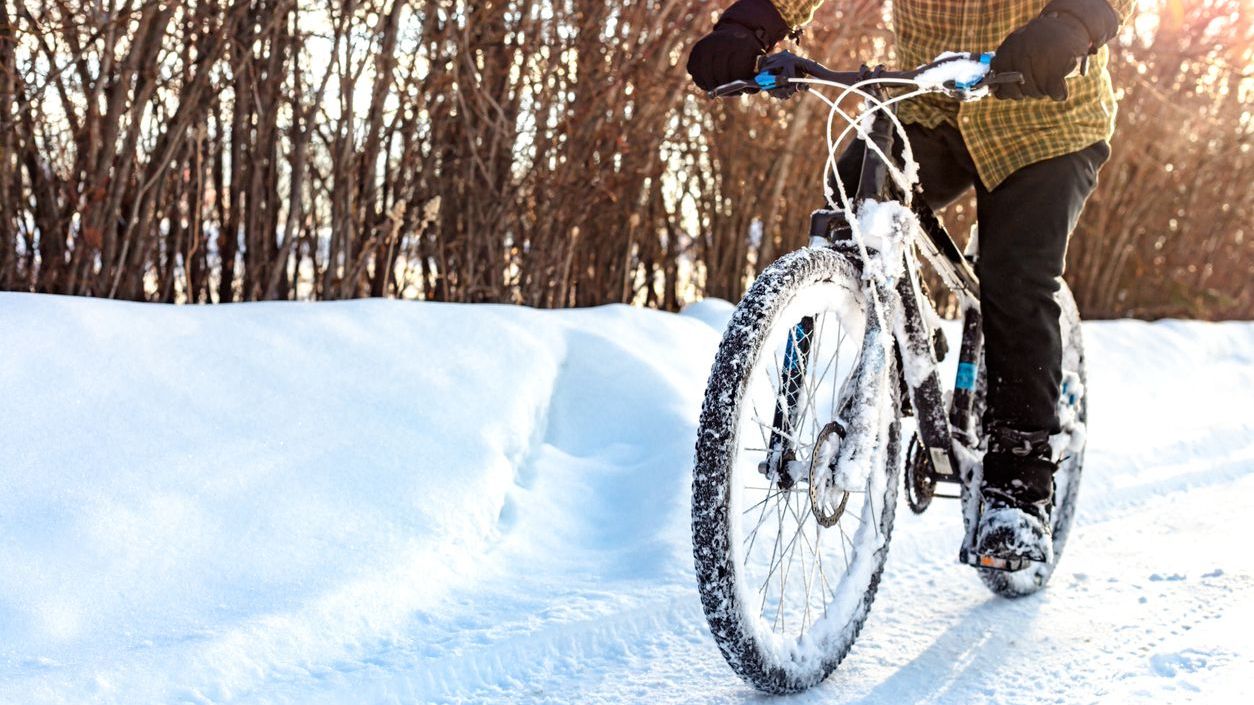 E-Bikes in Winter: Maintenance Tips and Riding Strategies